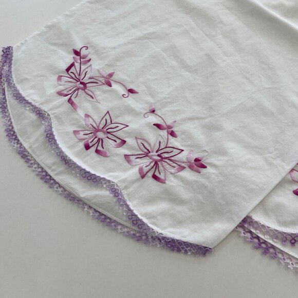 Vintage White Pillowcases With Purple Floral Embroidery & Crochet Trims scallop - Picture 4 of 14